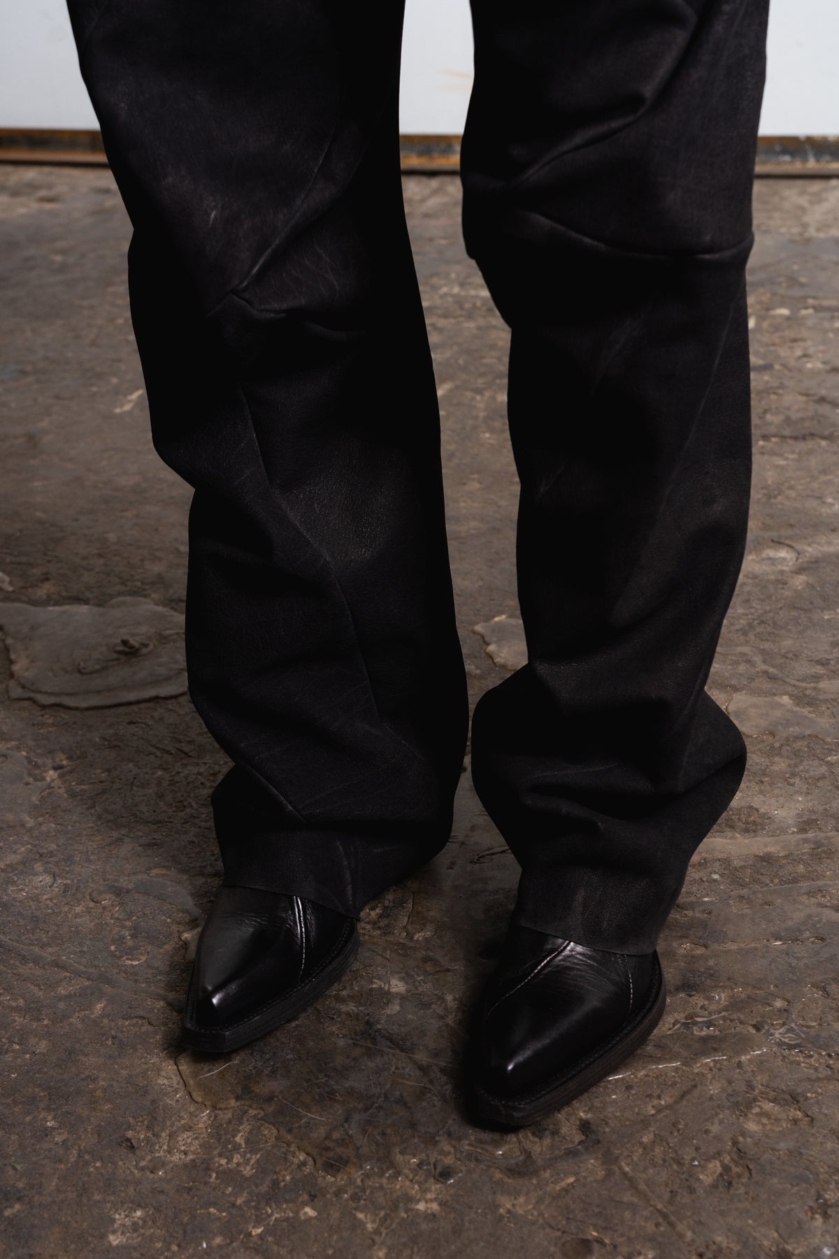 DISTORTION HIGH WAIST BAGGY PANTS