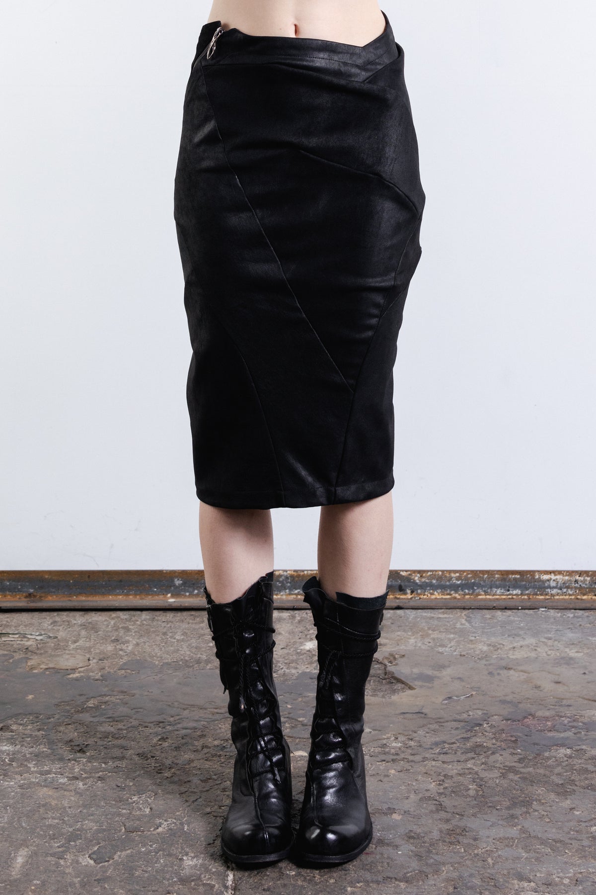 DISTORTION MIDI SKIRT