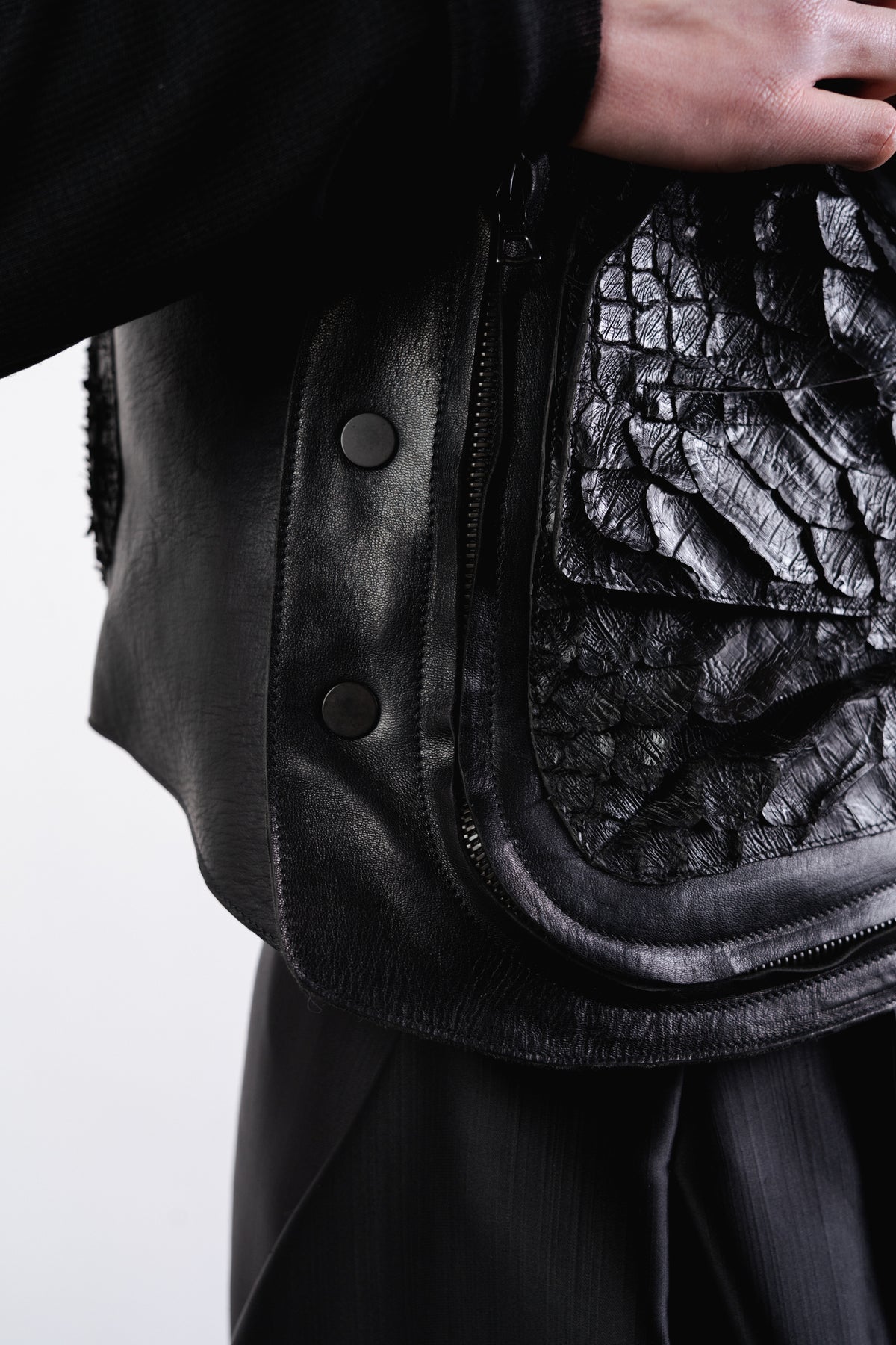 DISTORTION BULLET PROOF VEST