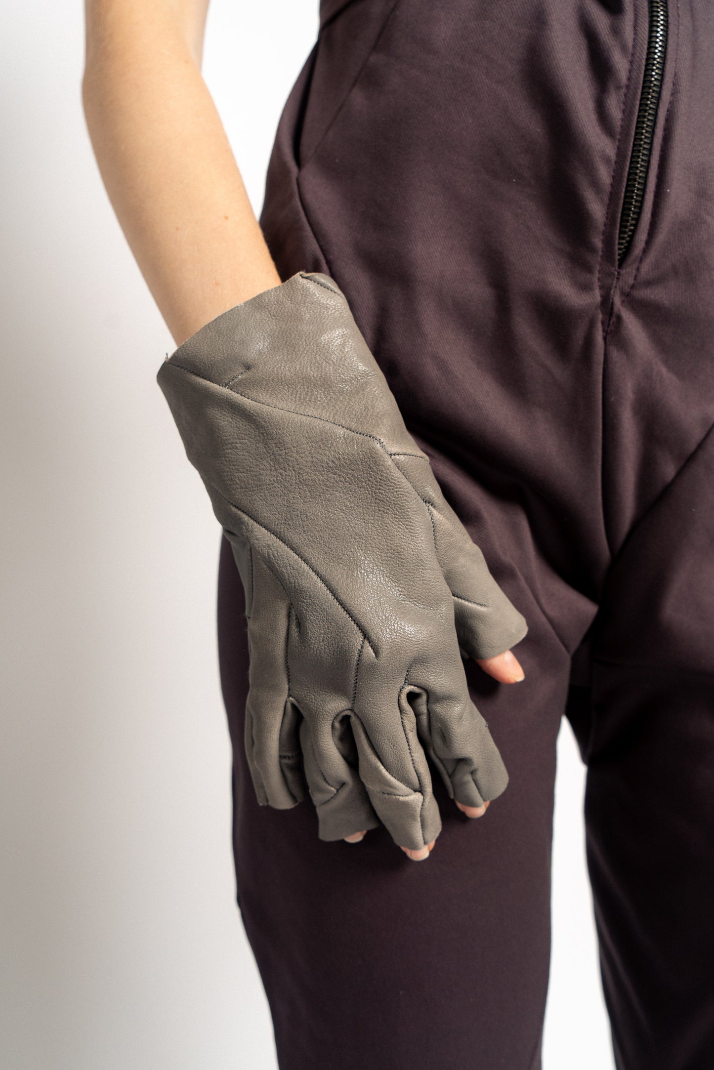 DISTORTION 5 FINGERLESS GLOVES