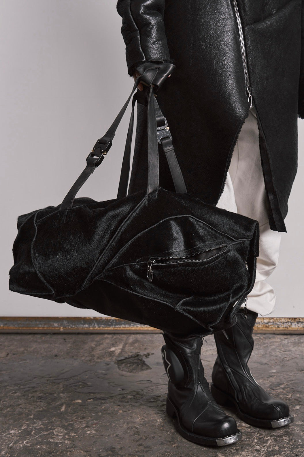 DISTORTION MEDIUM WEEKENDER BAG