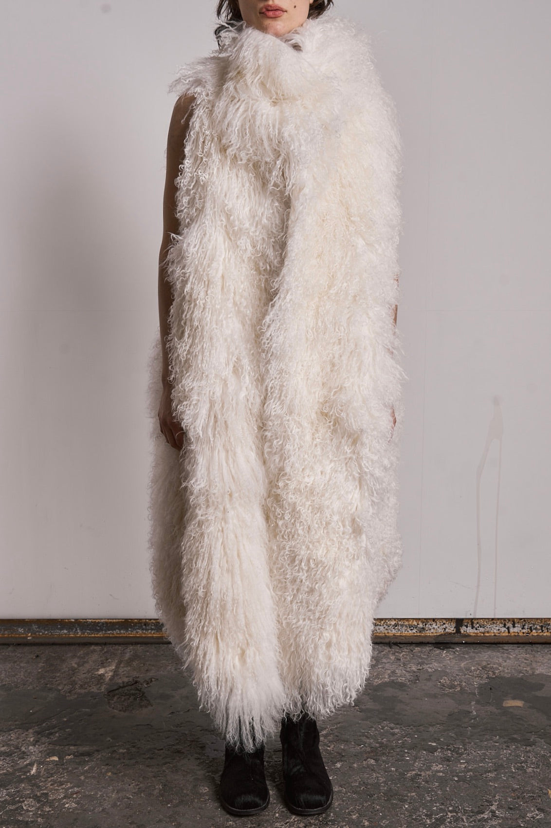 DISTORTION WRAP VEST