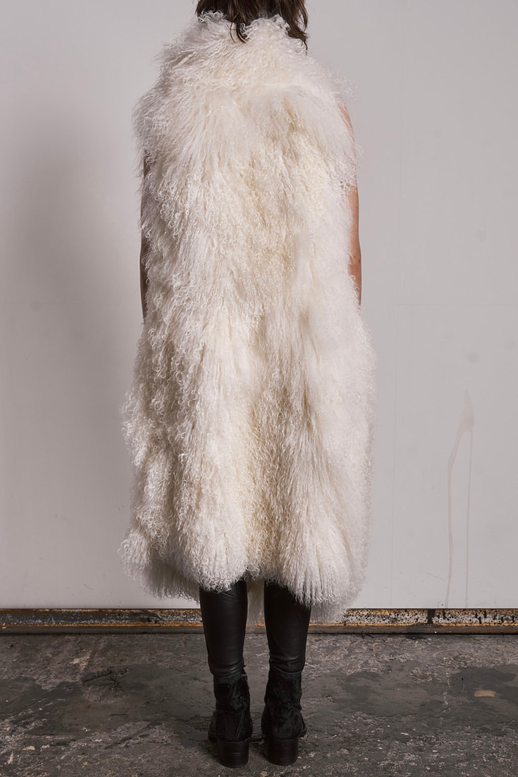 DISTORTION WRAP VEST