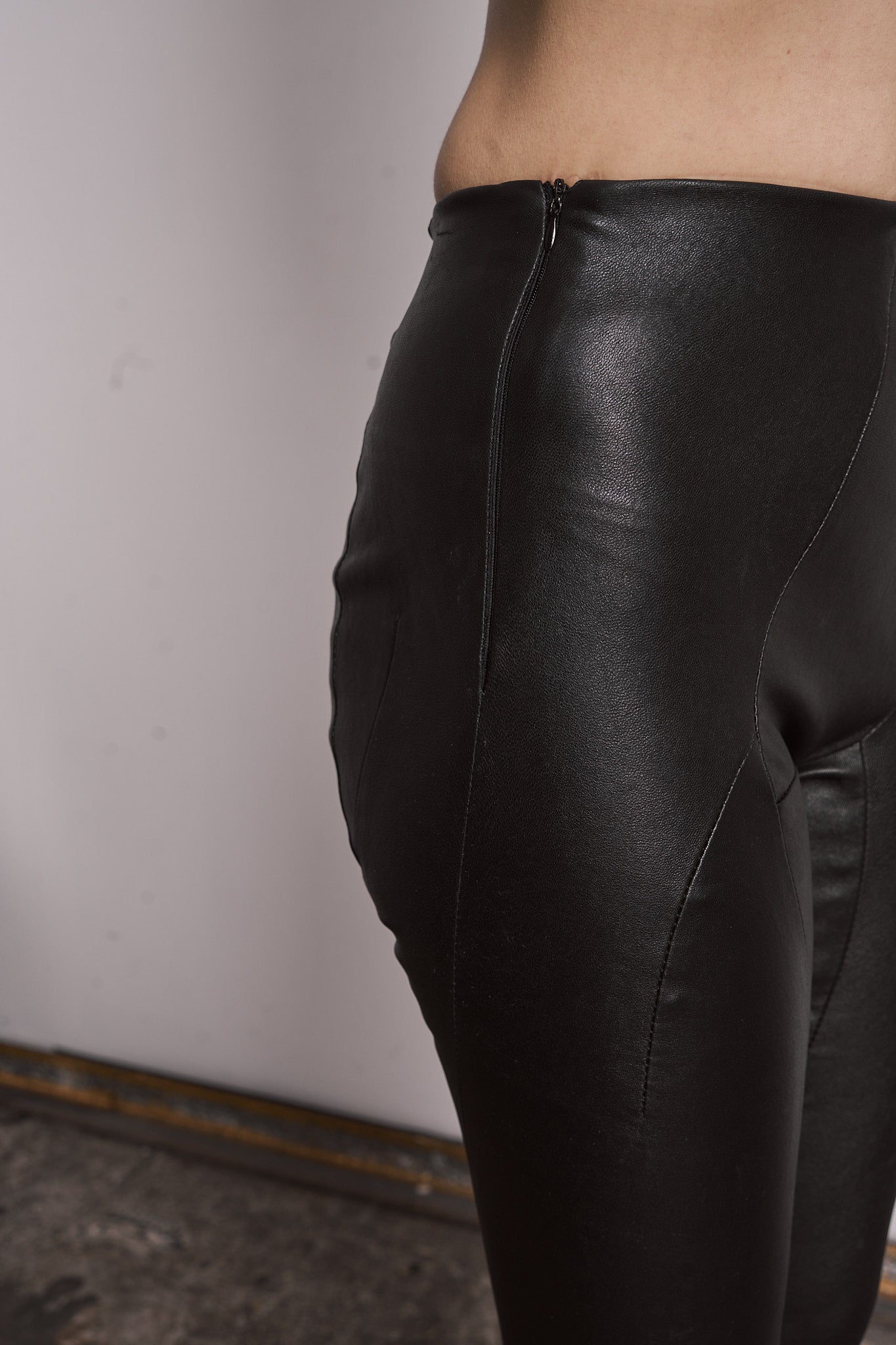 DISTORTION LEGGINGS ZIPPED