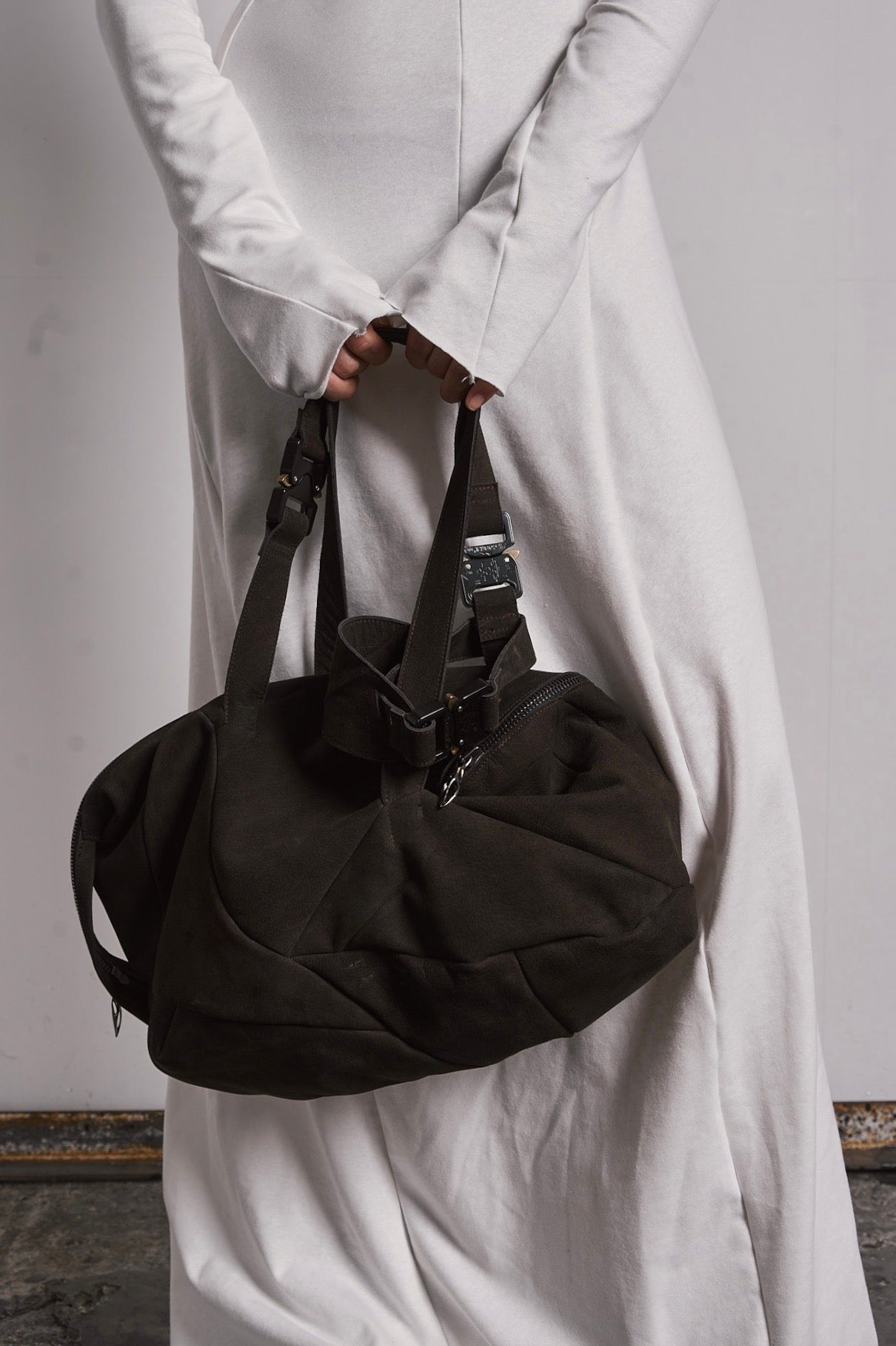 DISTORTION SMALL WEEKENDER BAG