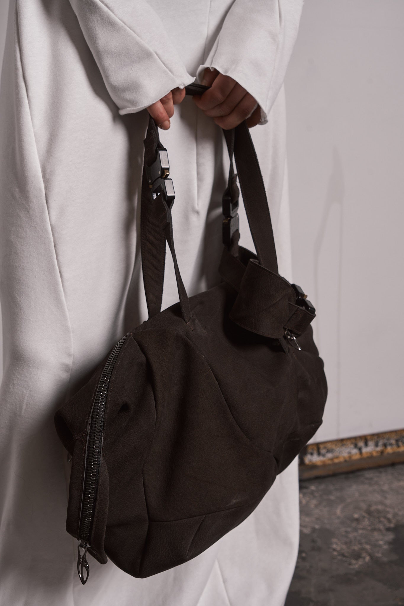 DISTORTION SMALL WEEKENDER BAG