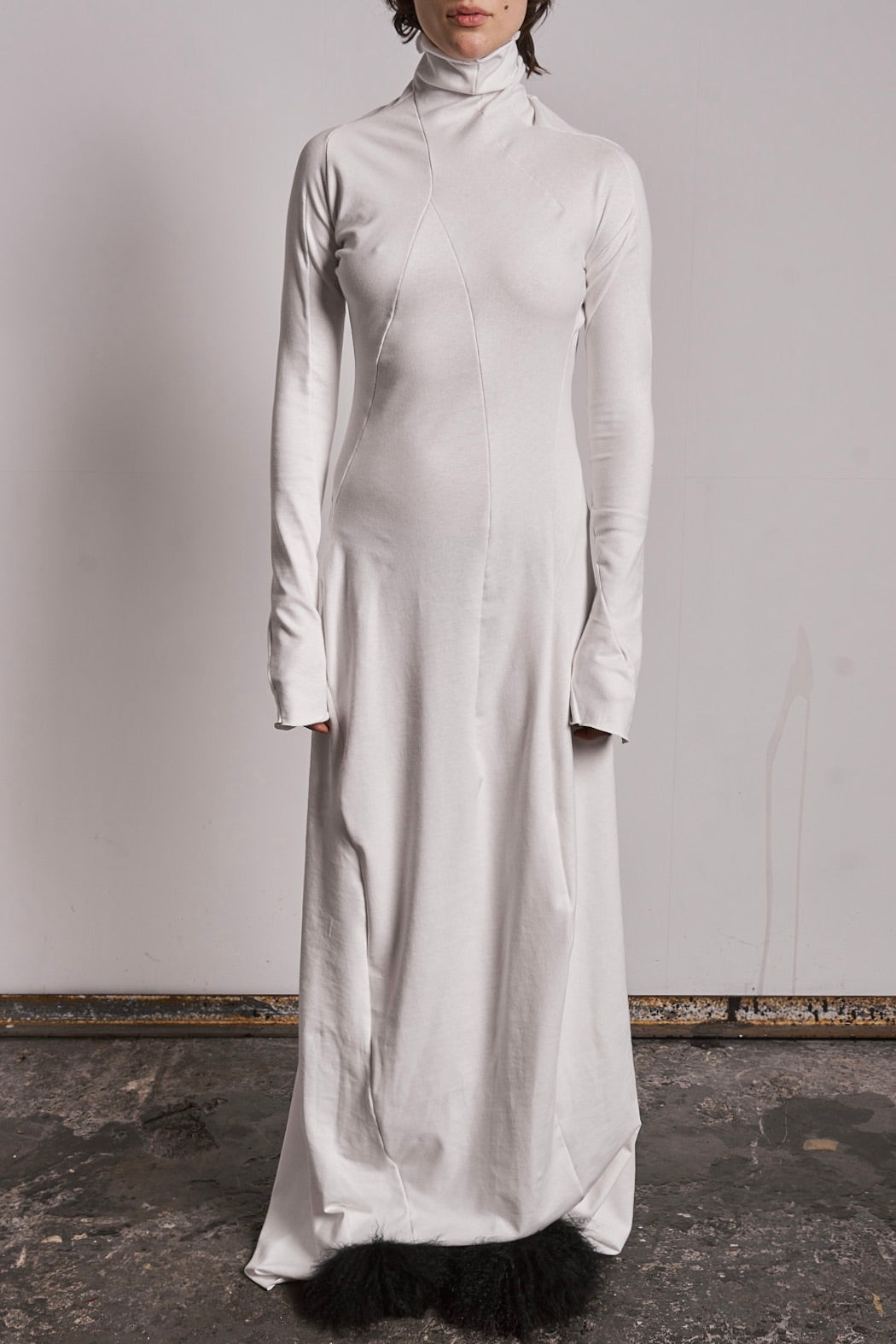 DISTORTION TURTLENECK DRESS