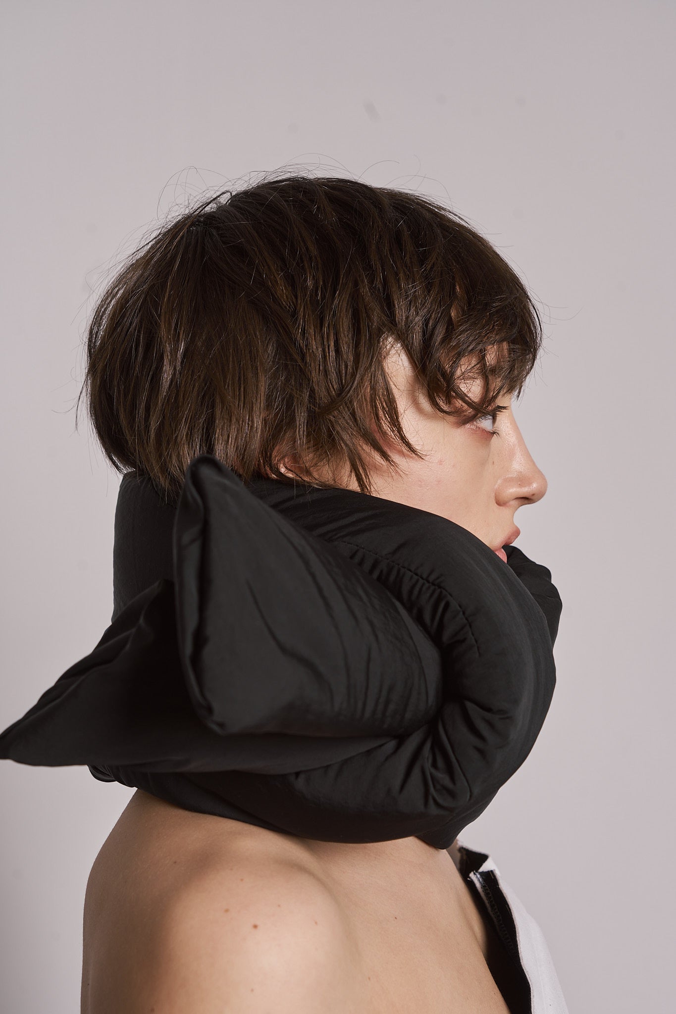 DISTORTION LOOP SCARF
