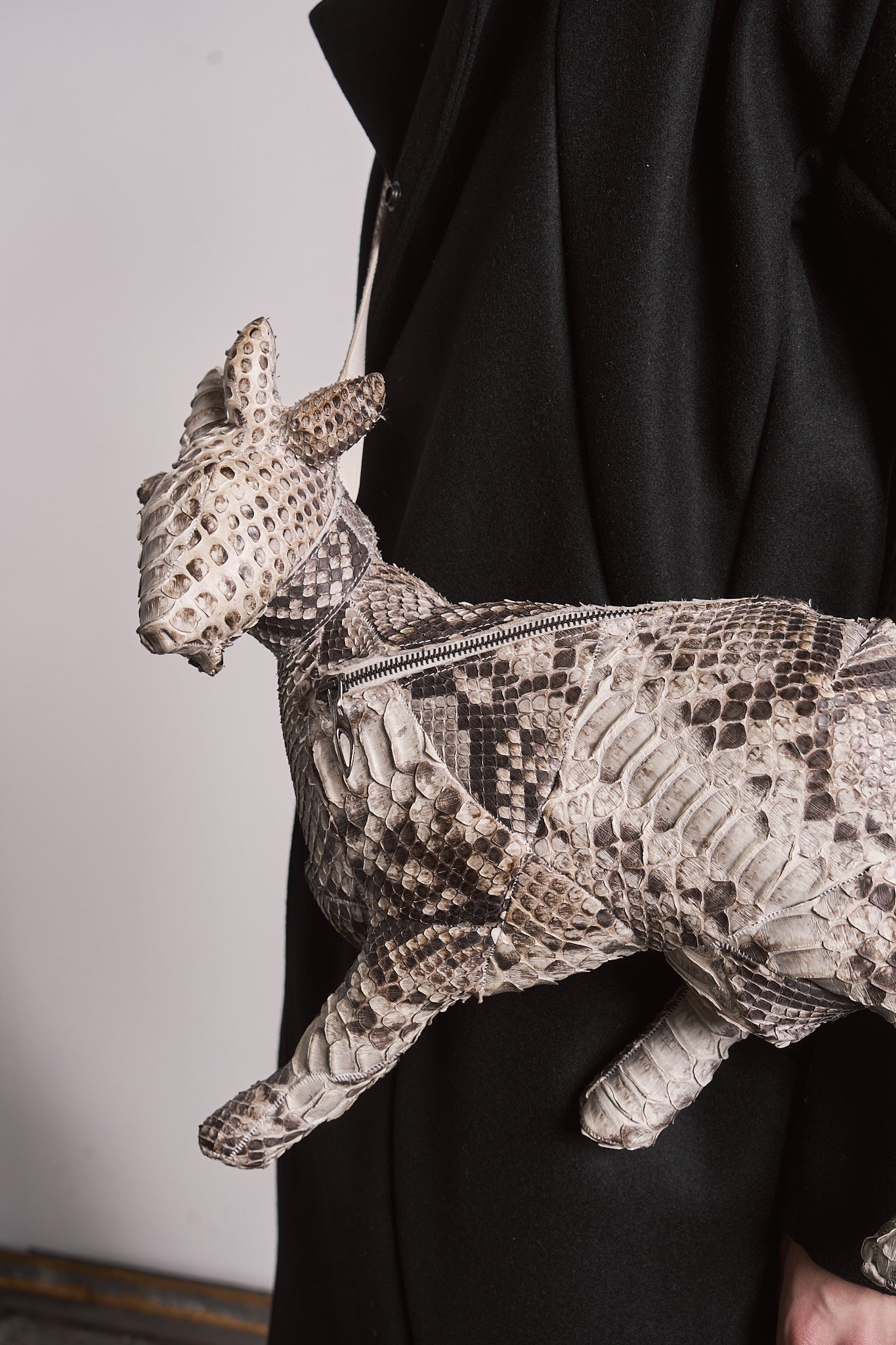 DISTORTION GOAT BAG