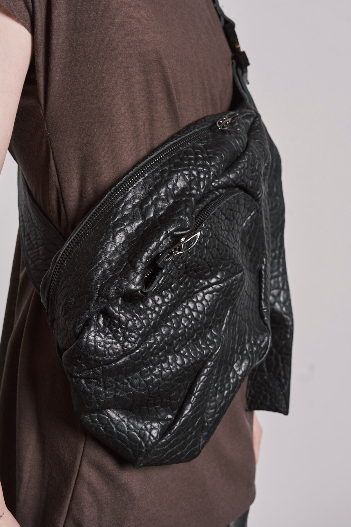 DISTORTION DEALER BAG LARGE