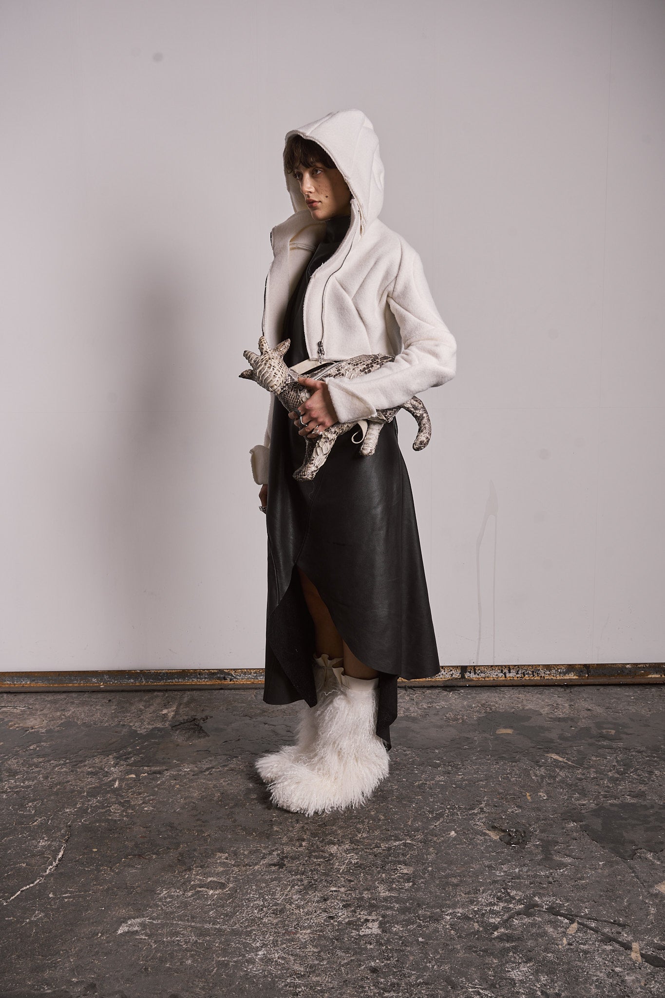 DISTORTION CROPPED HOODED JACKET
