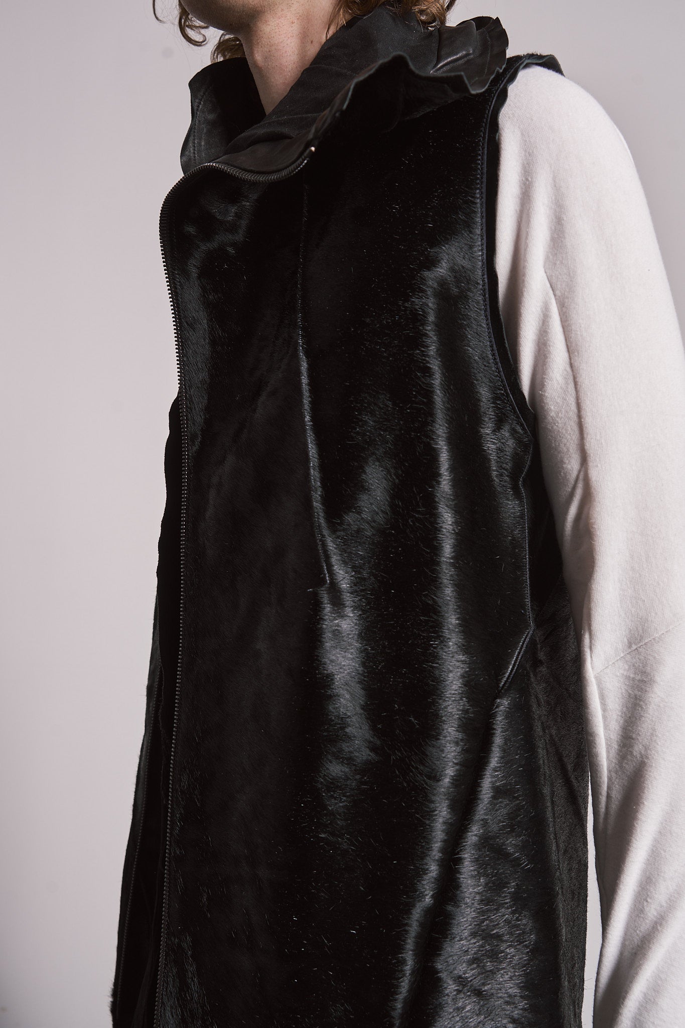 DISTORTION TRENCH VEST
