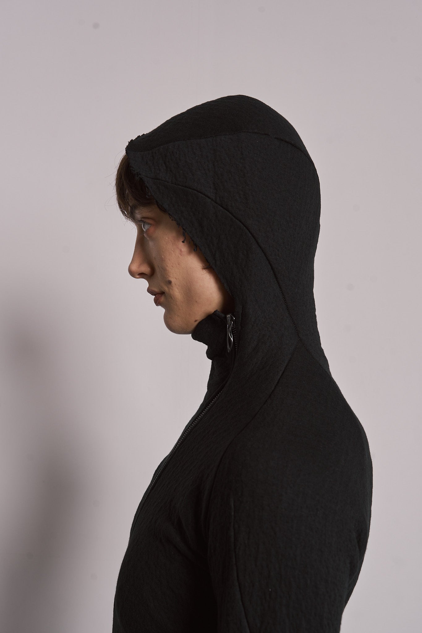 DISTORTION LONG HOODIE ZIPPED