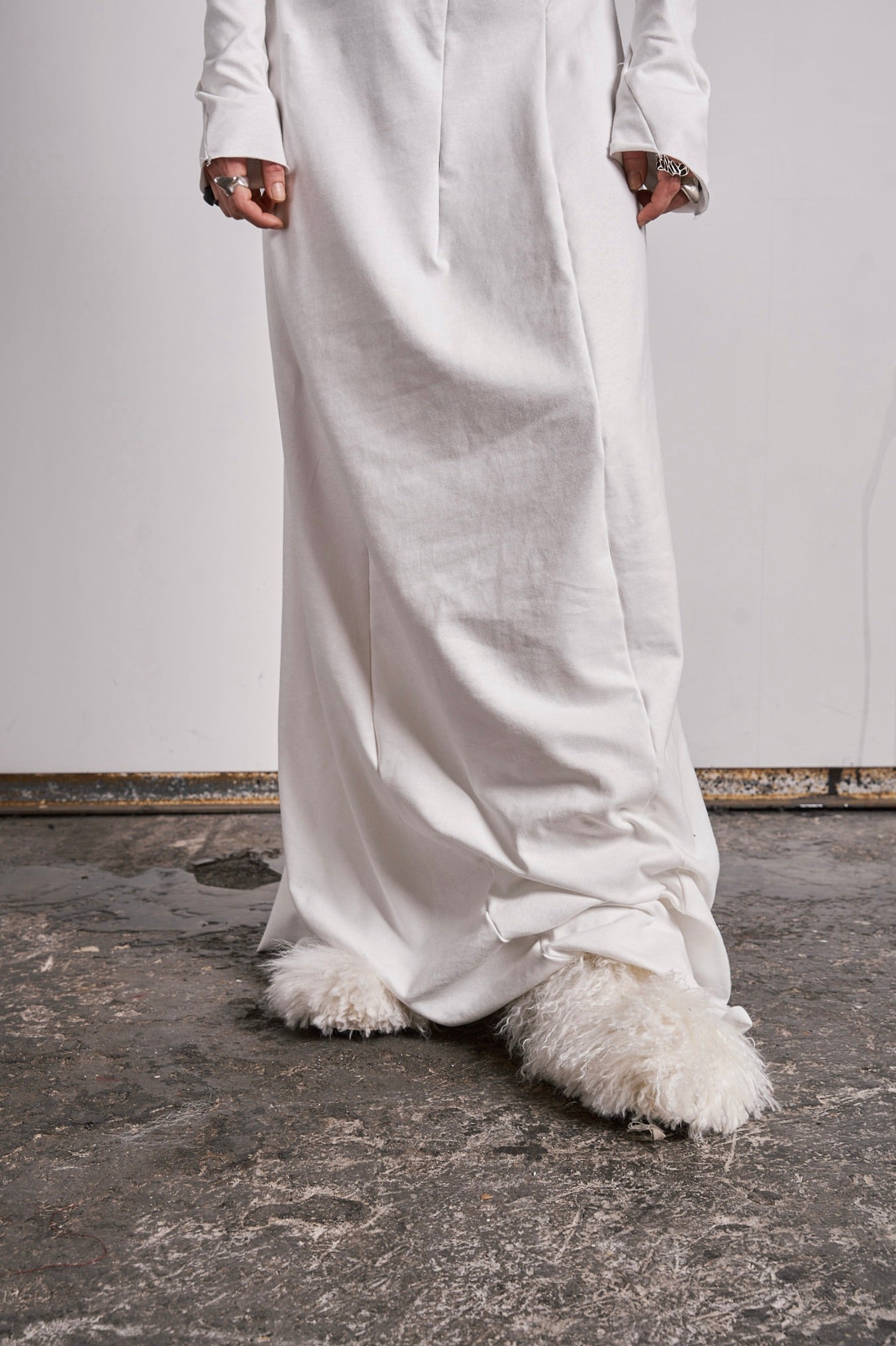 DISTORTION TURTLENECK DRESS