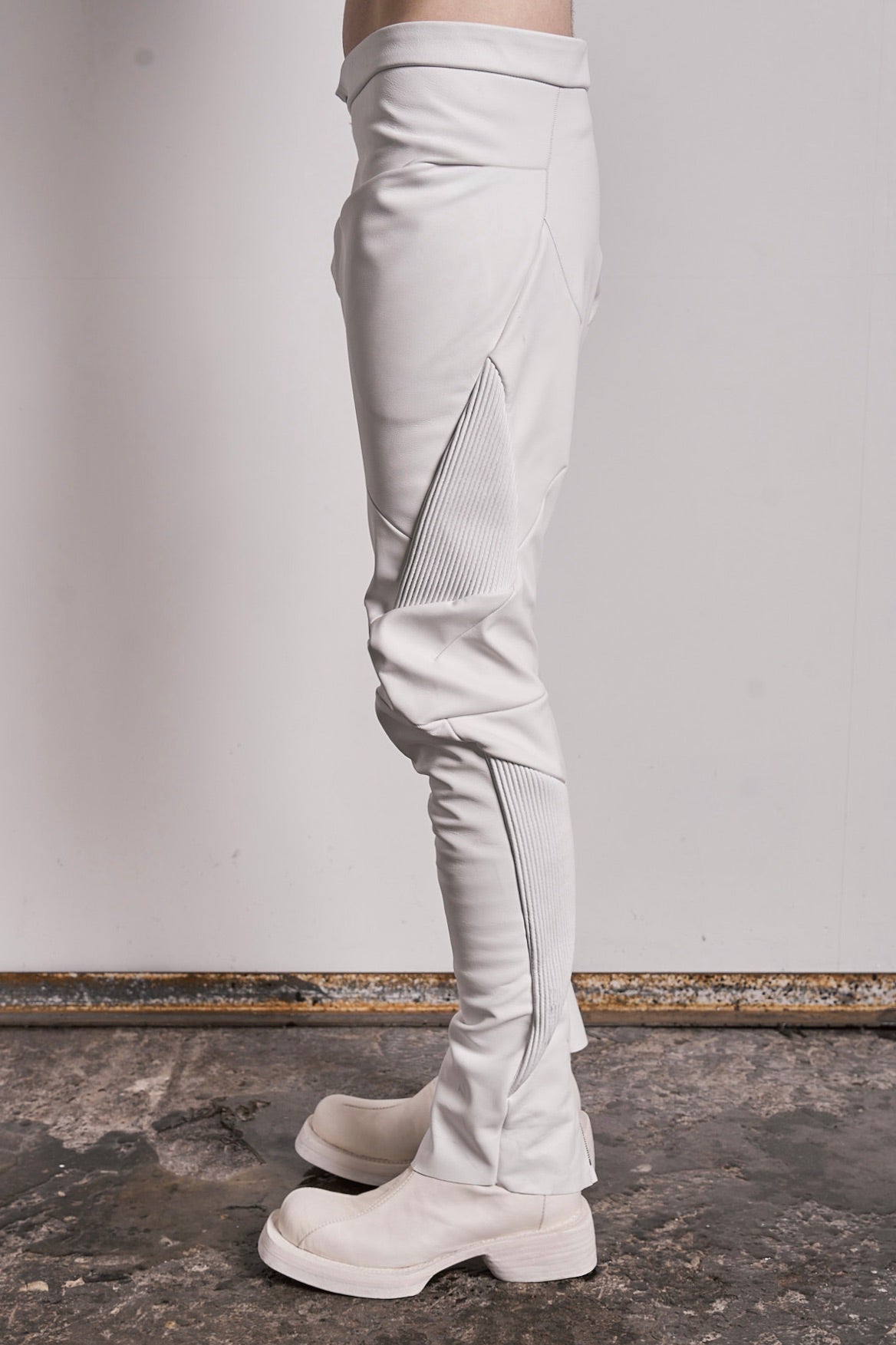 DISTORTION BIKER PANTS