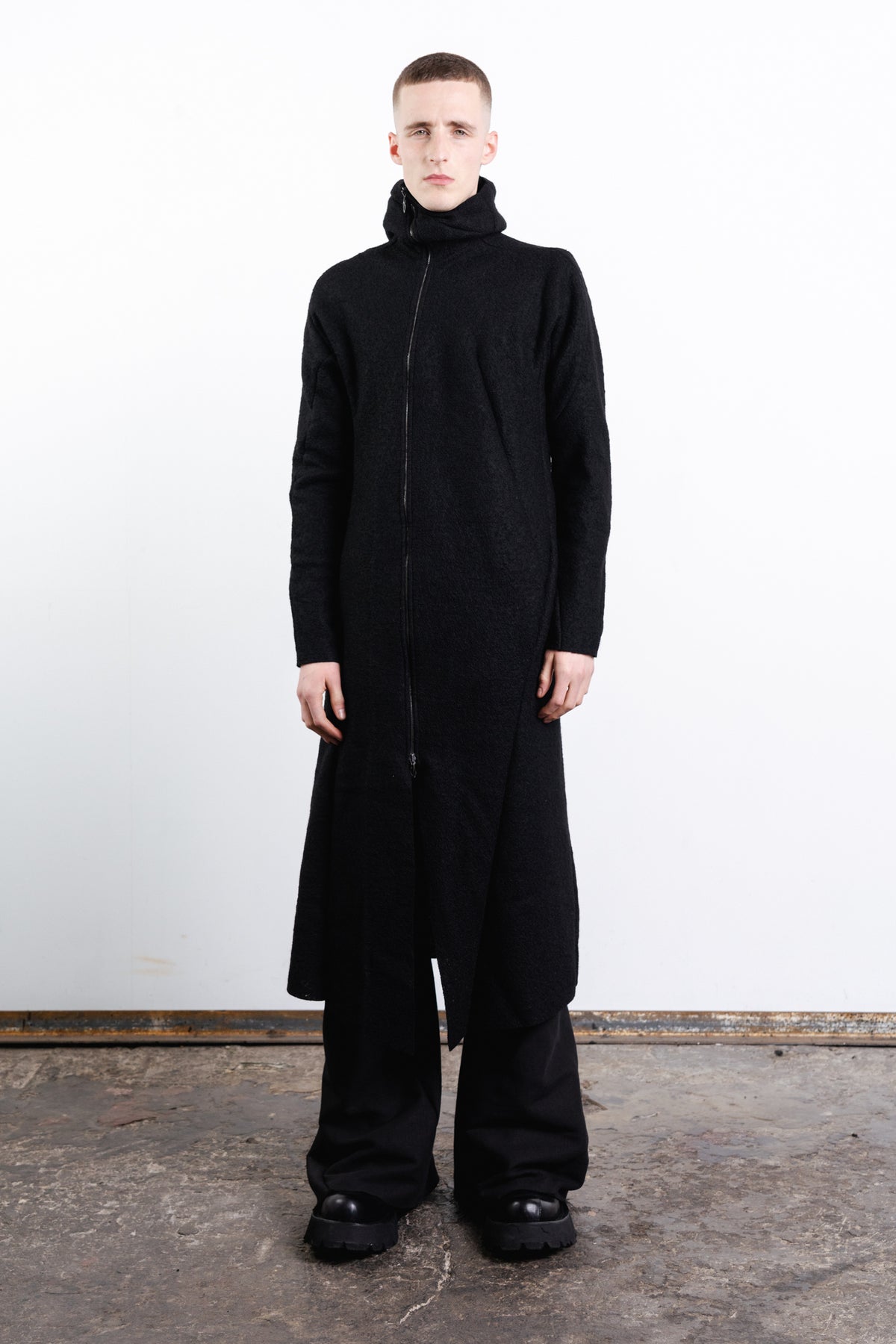 DISTORTION EXTENDED HOODIE W/ ZIP