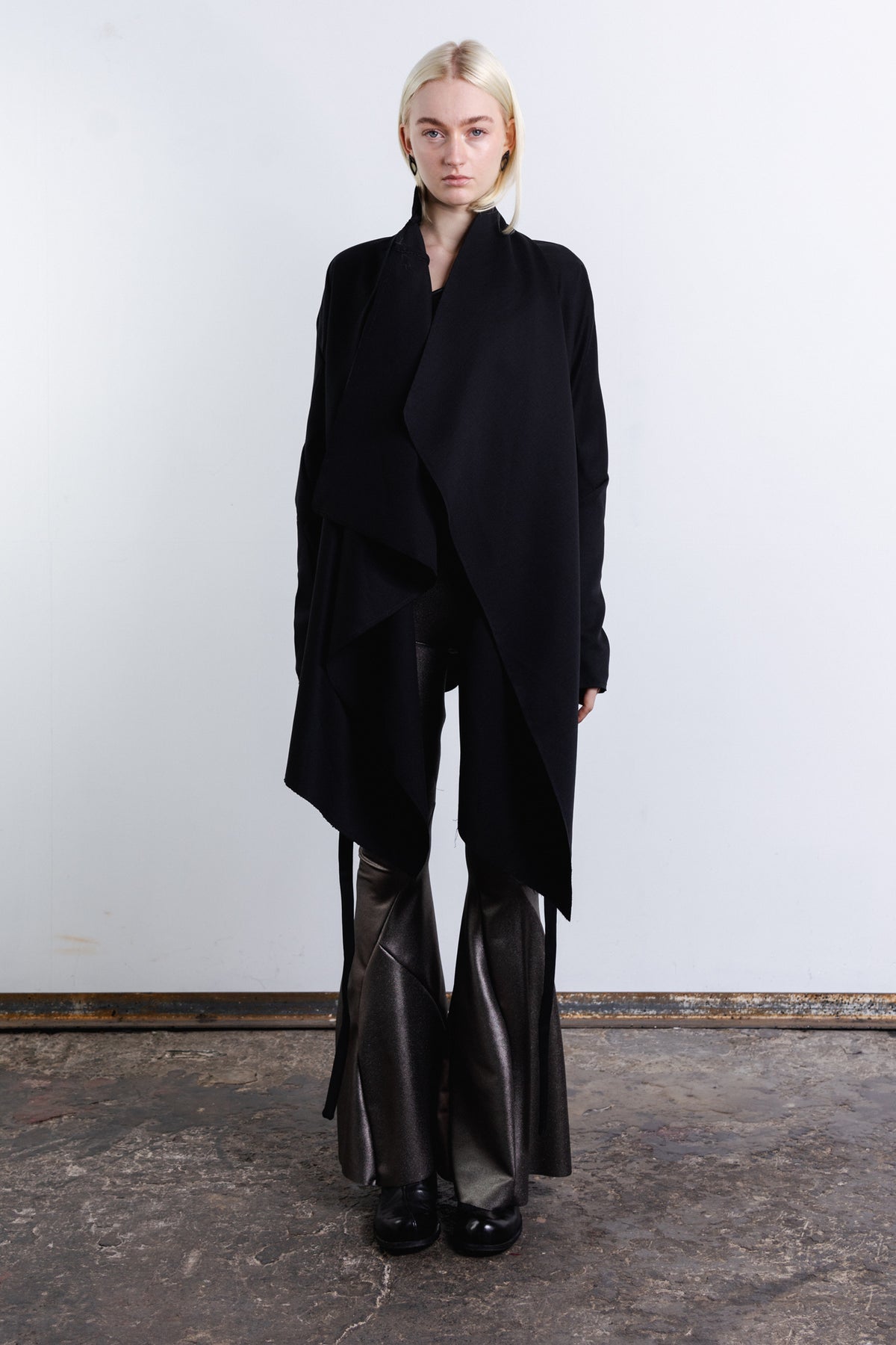 DISTORTION BELTED CARDIGAN MID-LENGTH