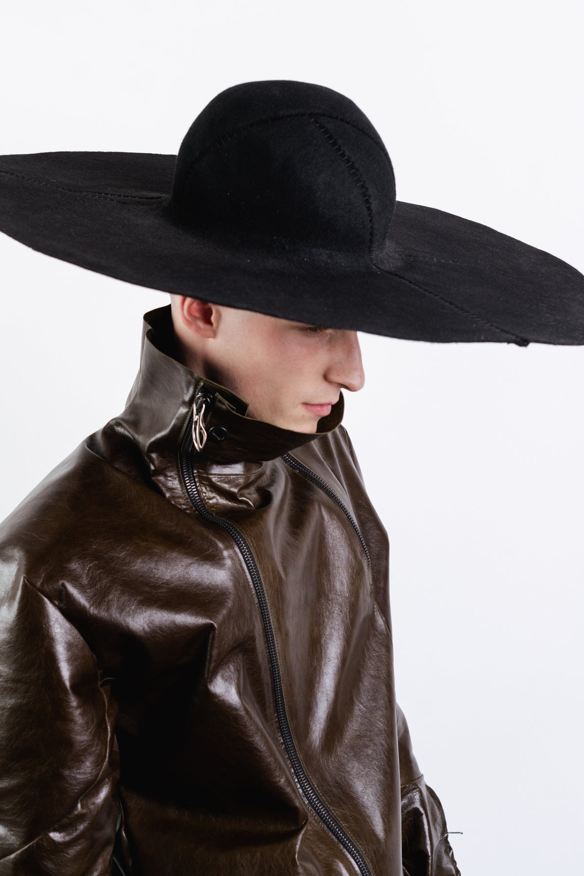 DISTORTION SINGLE HAT