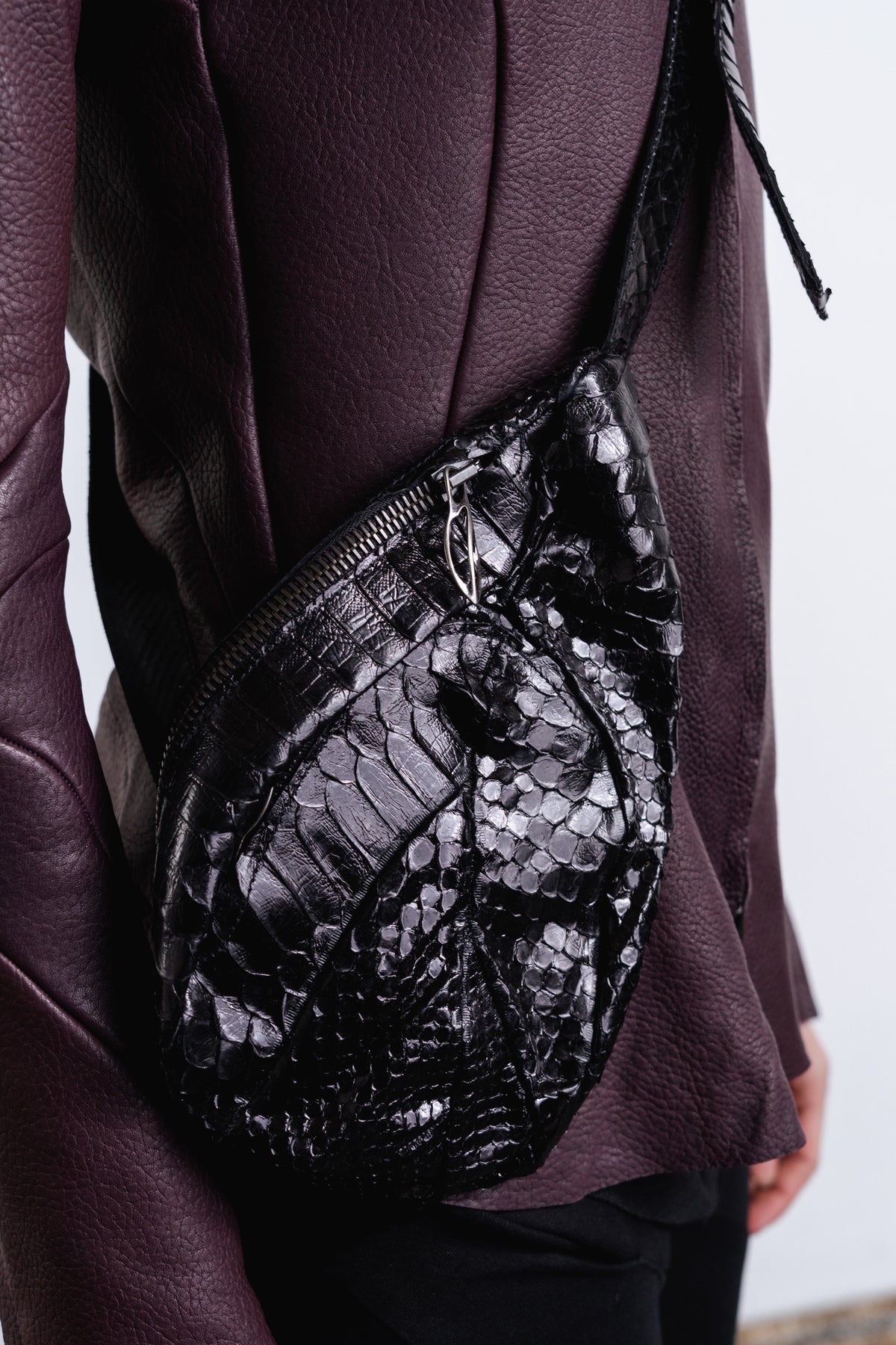 DISTORTION DEALER BAG SMALL