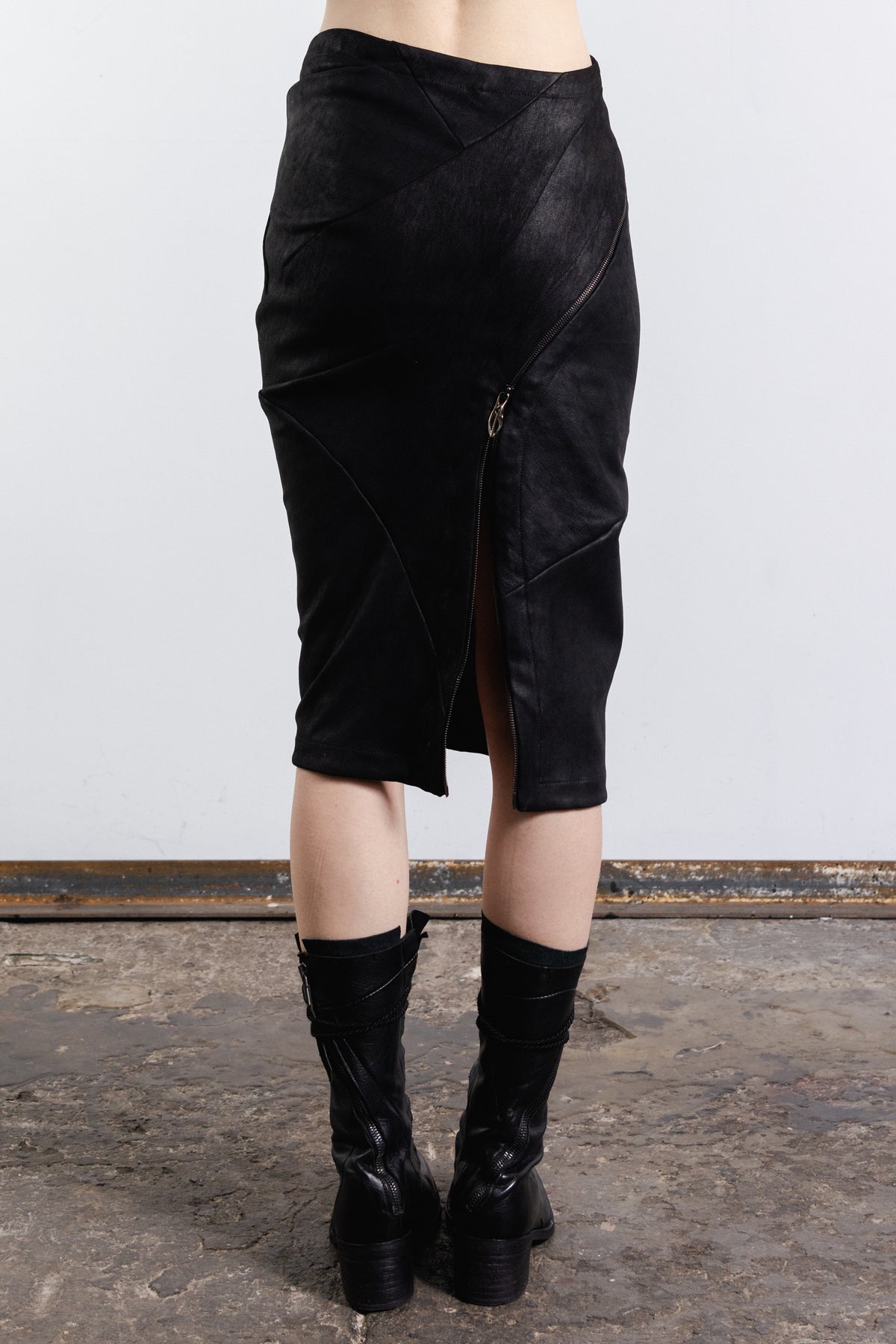 DISTORTION MIDI SKIRT