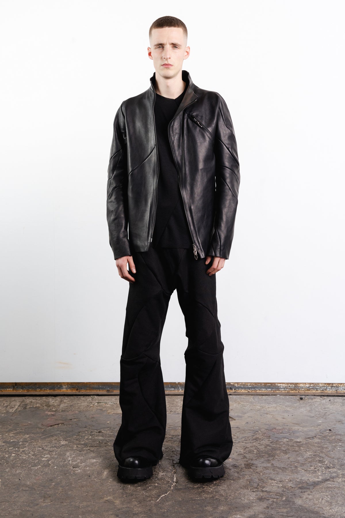 DISTORTION SHORT WIDE JACKET