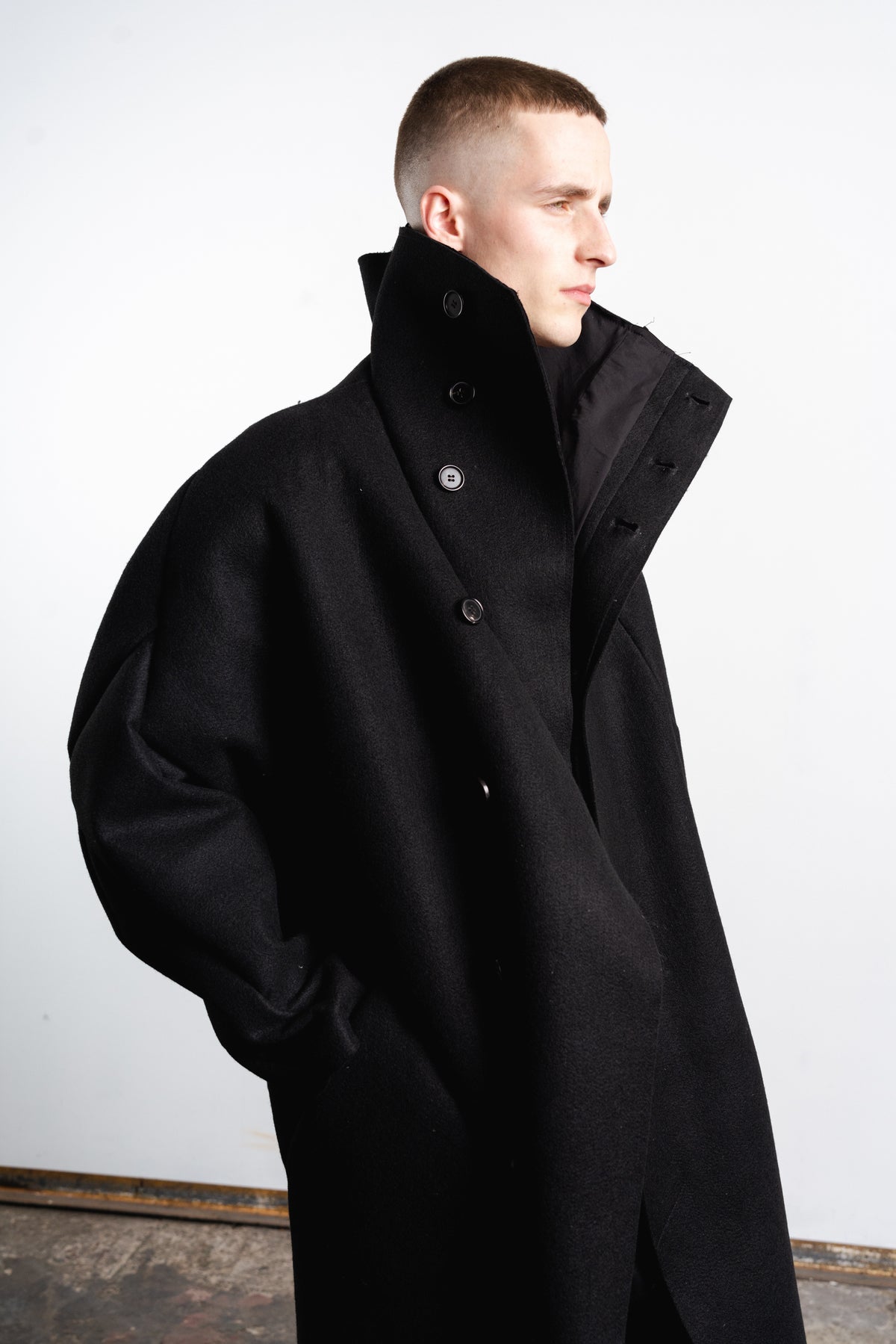 DISTORTION KIMONO COAT