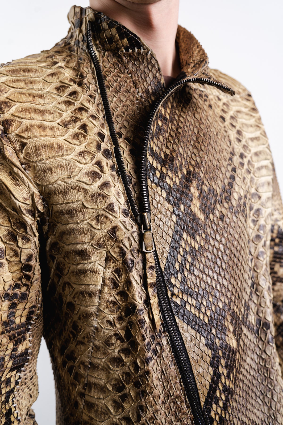 DISTORTION FENCING JACKET