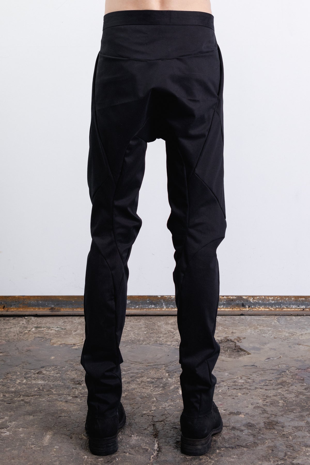 FORCED FITTED LONG PANTS