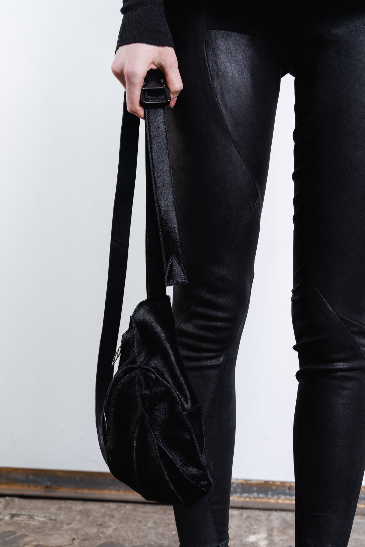 DISTORTION DEALER BAG SMALL
