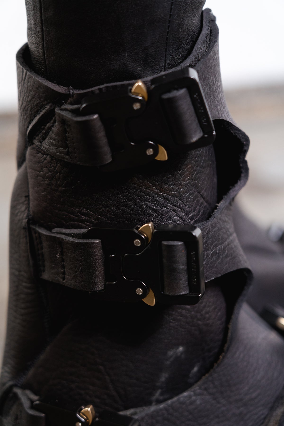 DISTORTION GAITERS
