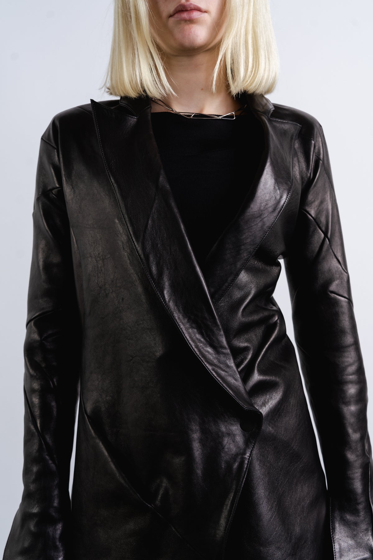 DISTORTION SHORT BLAZER