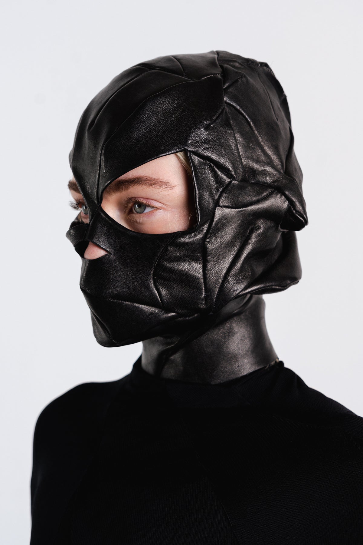 DISTORTION DOUBLE FACE MASK