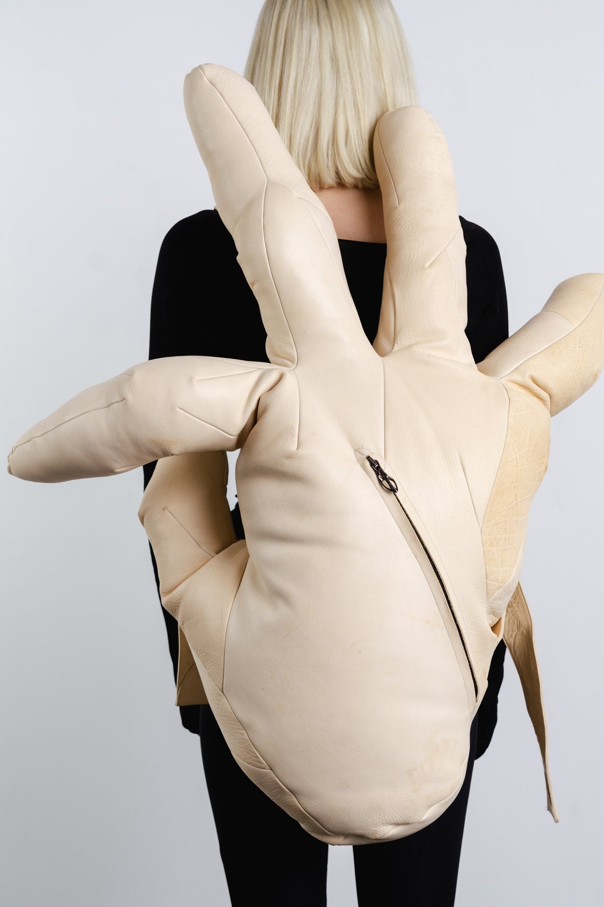 DISTORTION HAND BACKPACK