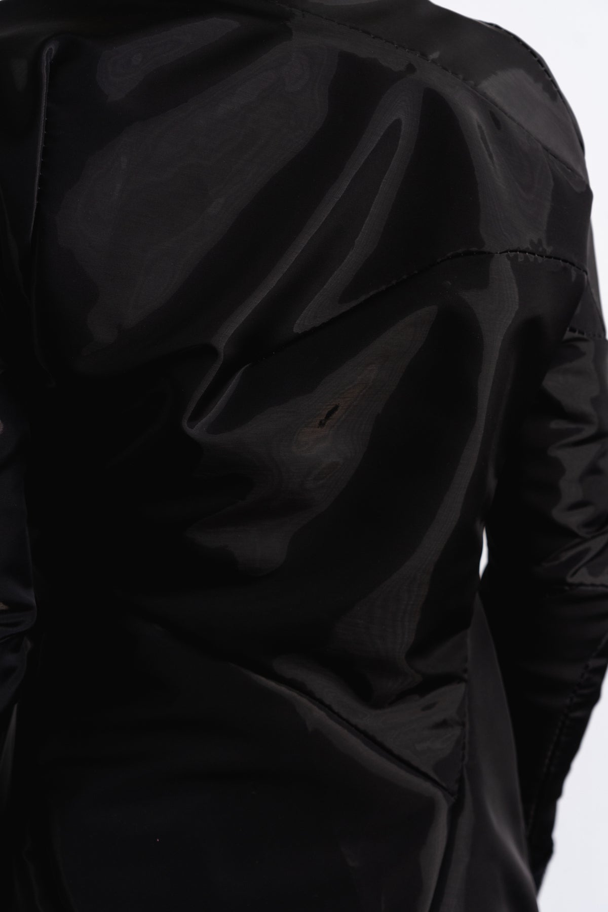 DISTORTION CURVED COAT