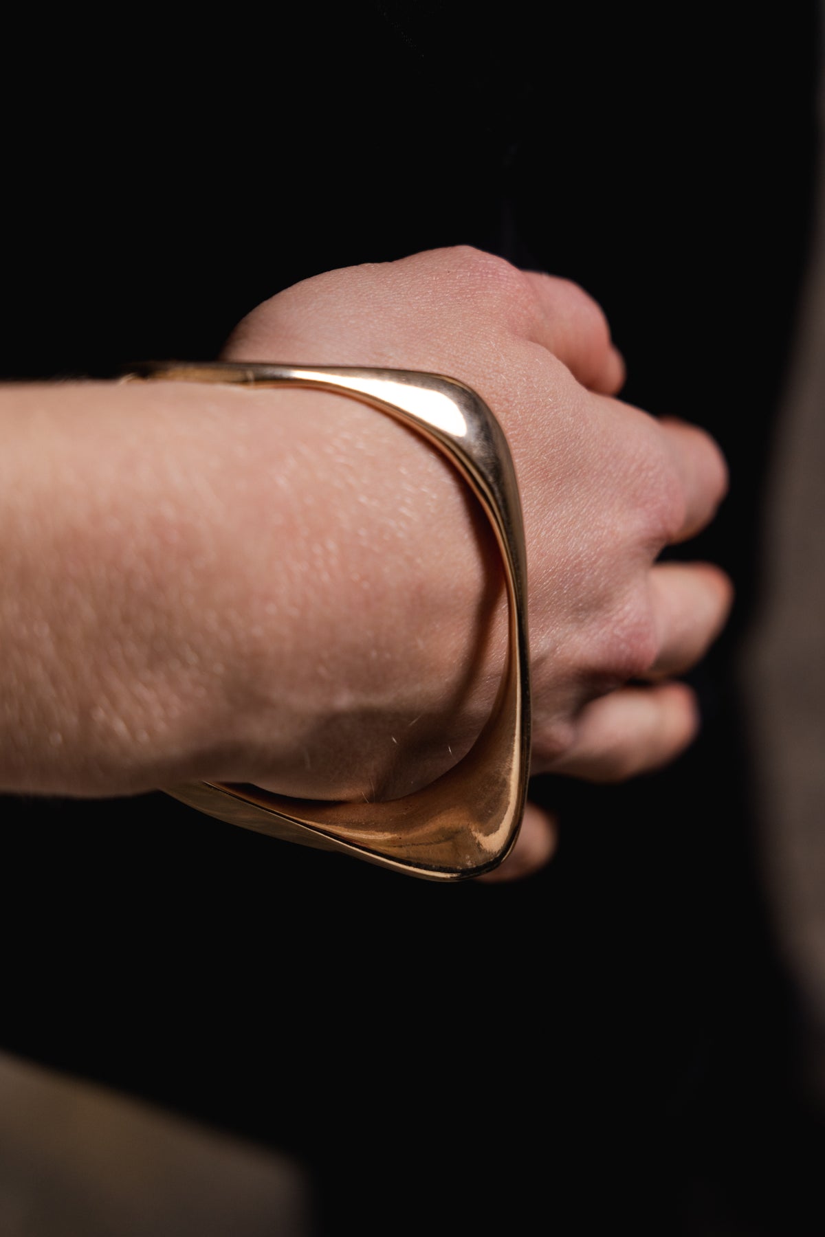 LIQUID CUFF BRONZE