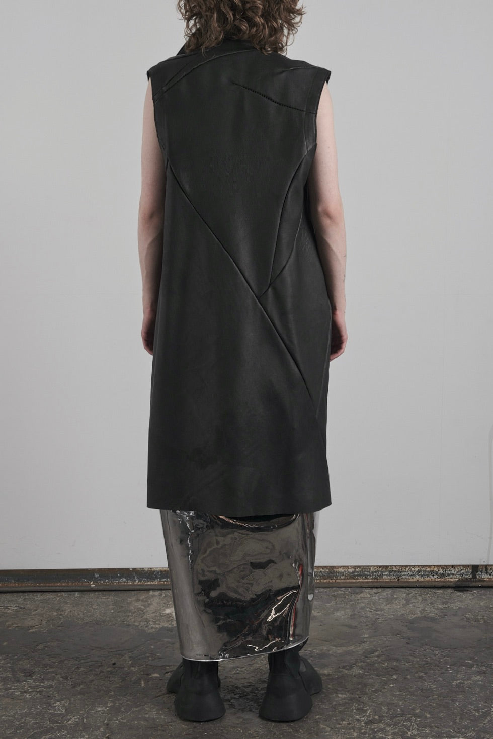 DISTORTION TRENCH VEST – Vest, LEON EMANUEL BLANCK