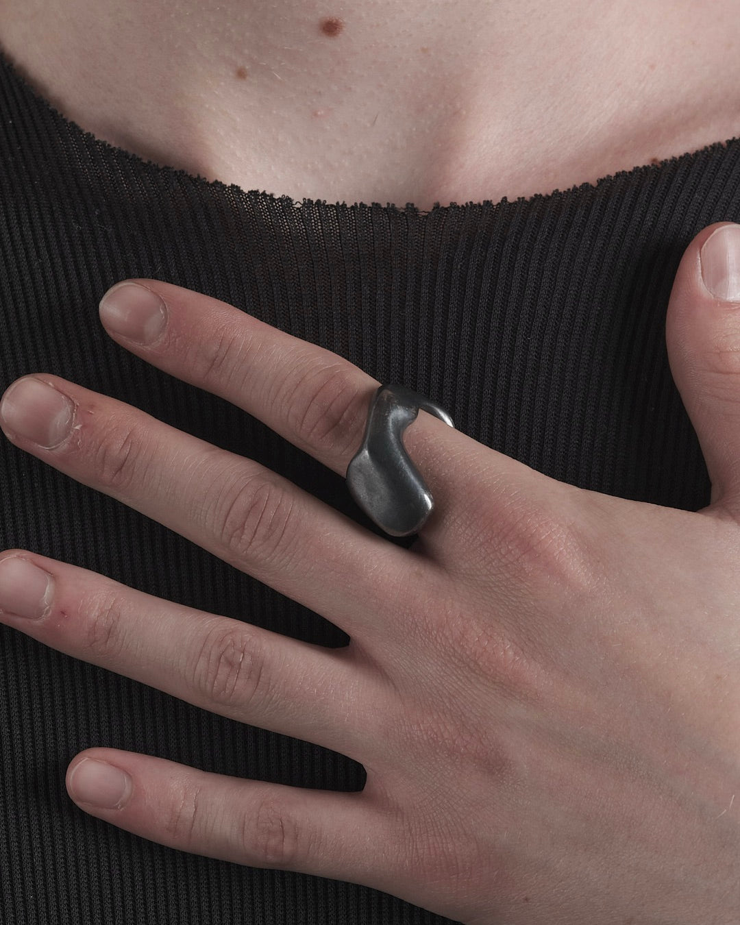 LIQUID RING 6 – Ring, LEON EMANUEL BLANCK