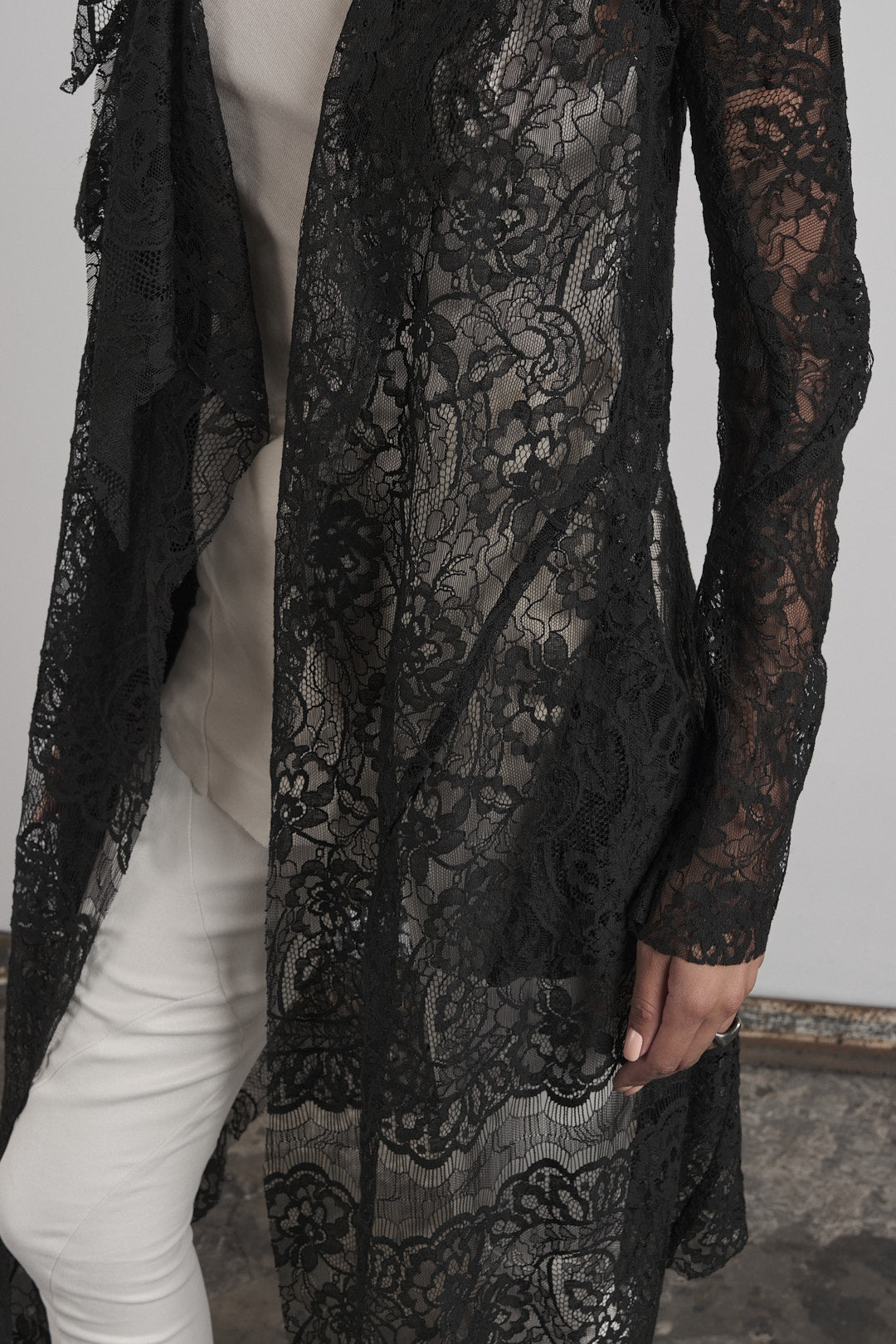 DISTORTION WRAP CARDIGAN – Cardigan, LEON EMANUEL BLANCK