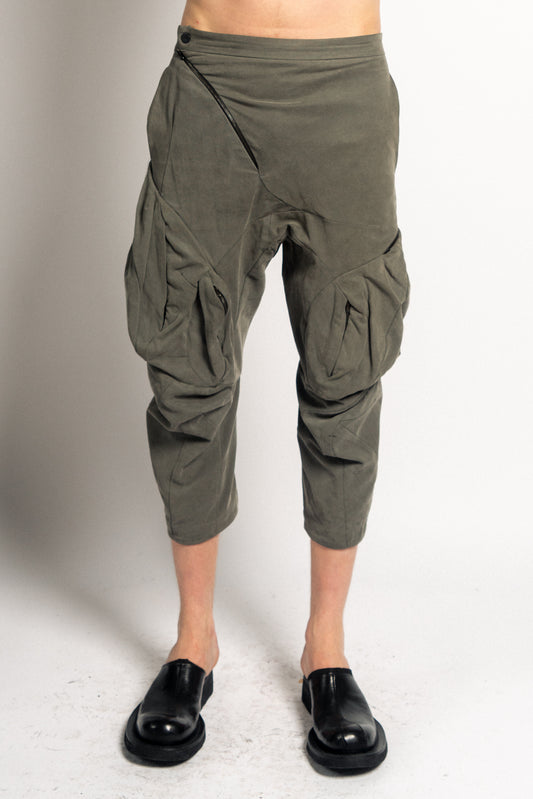 DISTORTION 4/5 MUSCLE POCKET PANTS