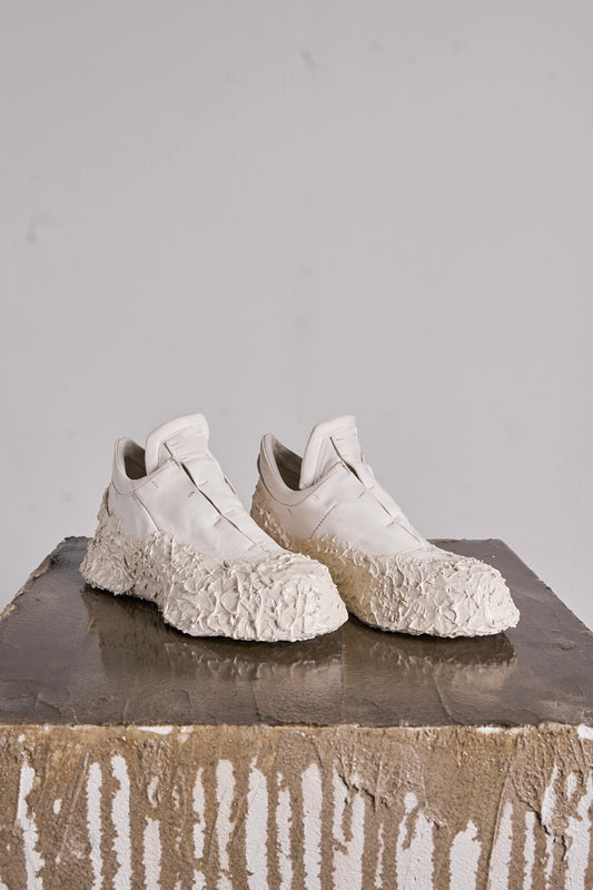 DISTORTION FEATHERWEIGHT LOW TOP SNEAKER SYMBIOSIS