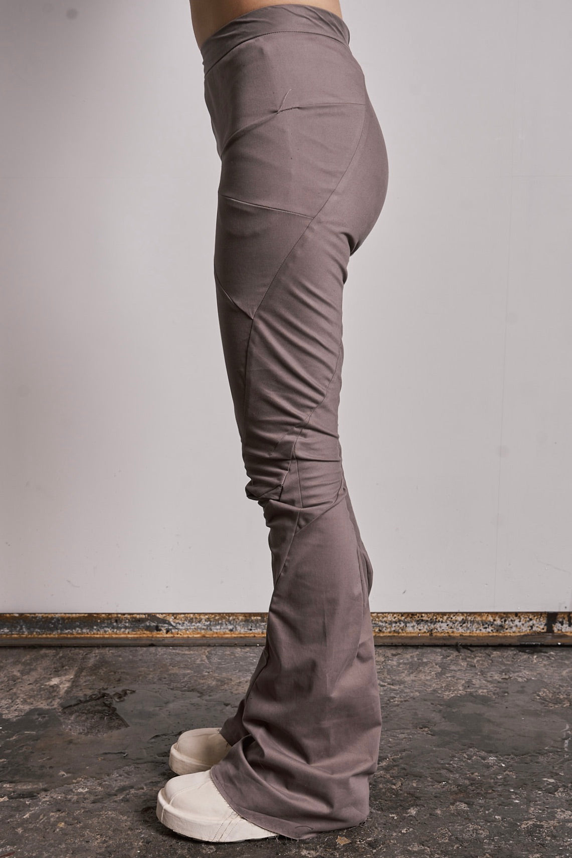 DISTORTION SCULPTURE PANTS