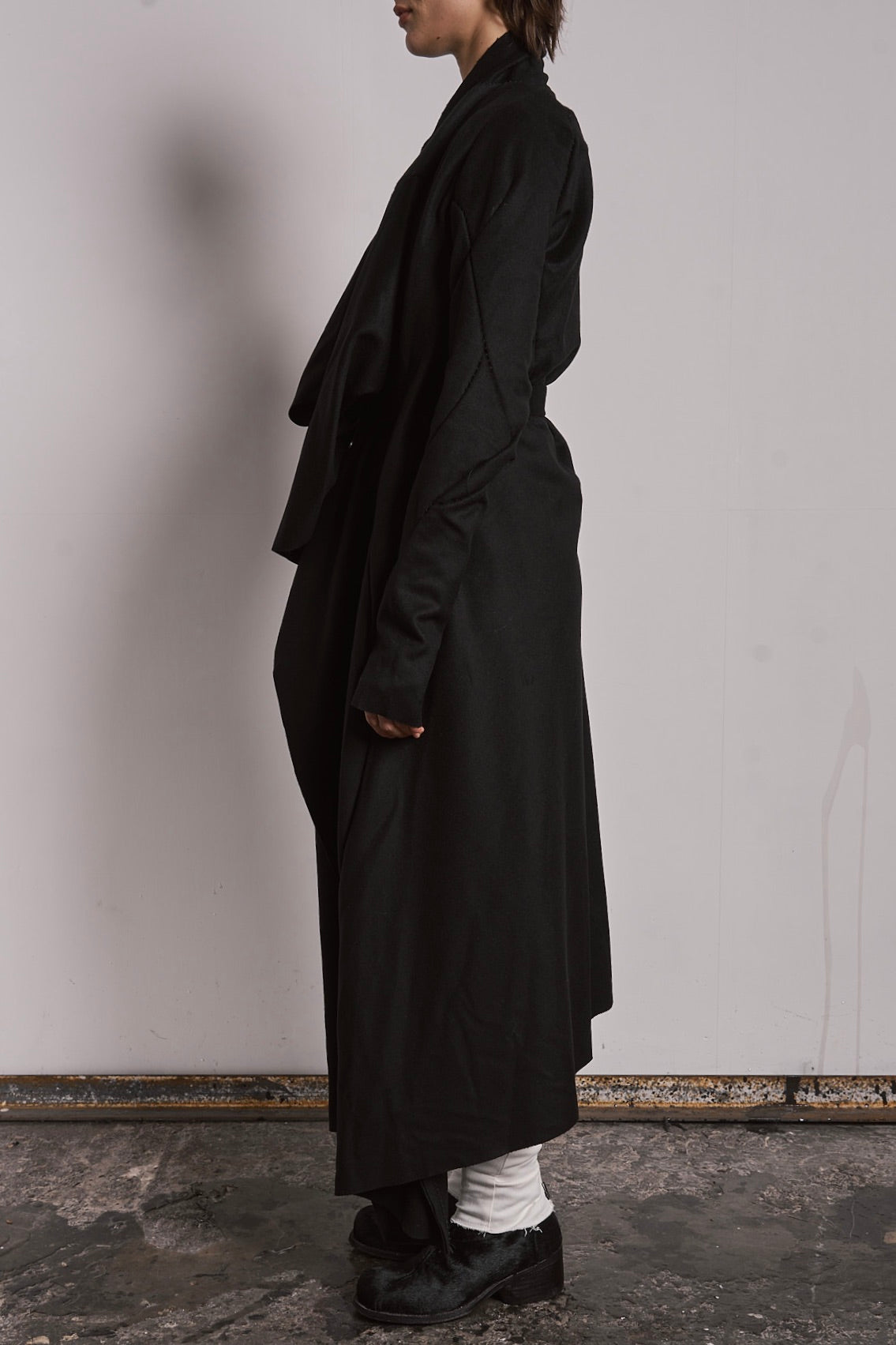 DISTORTION BELTED CARDIGAN