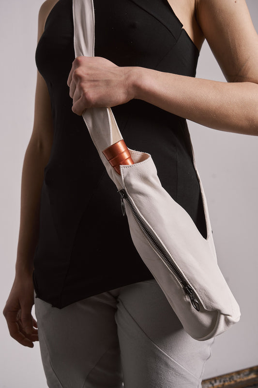 DISTORTION CHAMPAGNE HOLDER