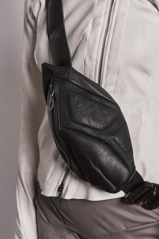 DISTORTION PADDED STRAP BAGS
