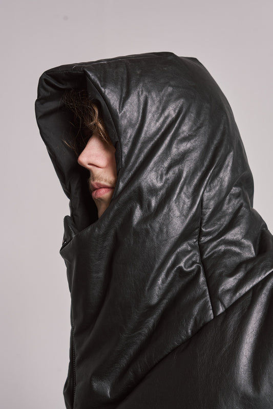 DISTORTION CURVED HOODED VEST