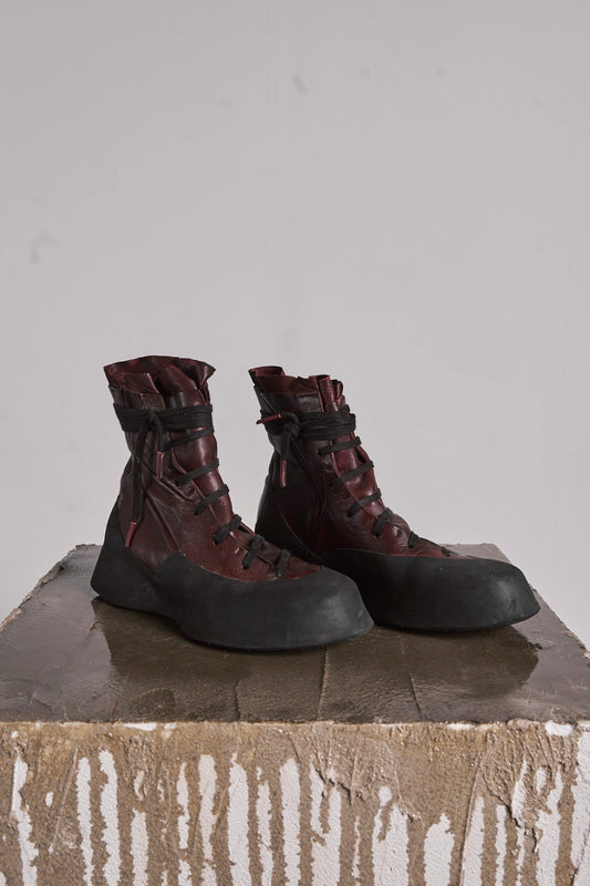 DISTORTION FEATHERWEIGHT HIGH TOP SNEAKER
