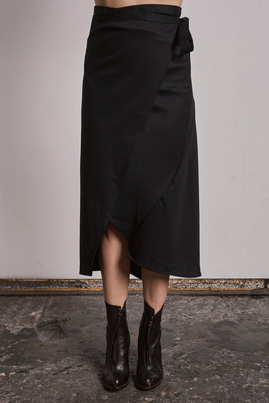 DISTORTION WRAP SKIRT
