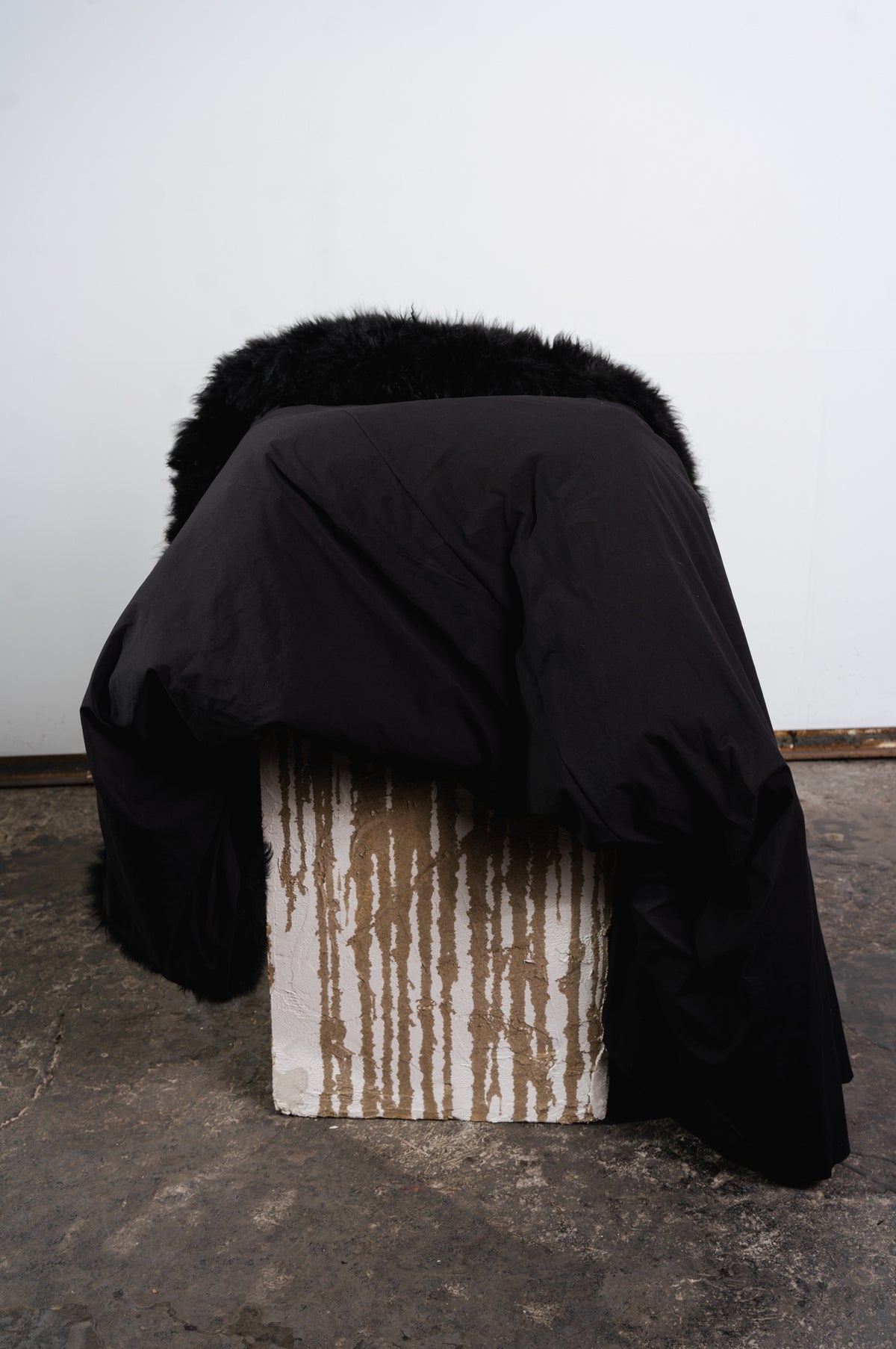 DISTORTION BLANKET