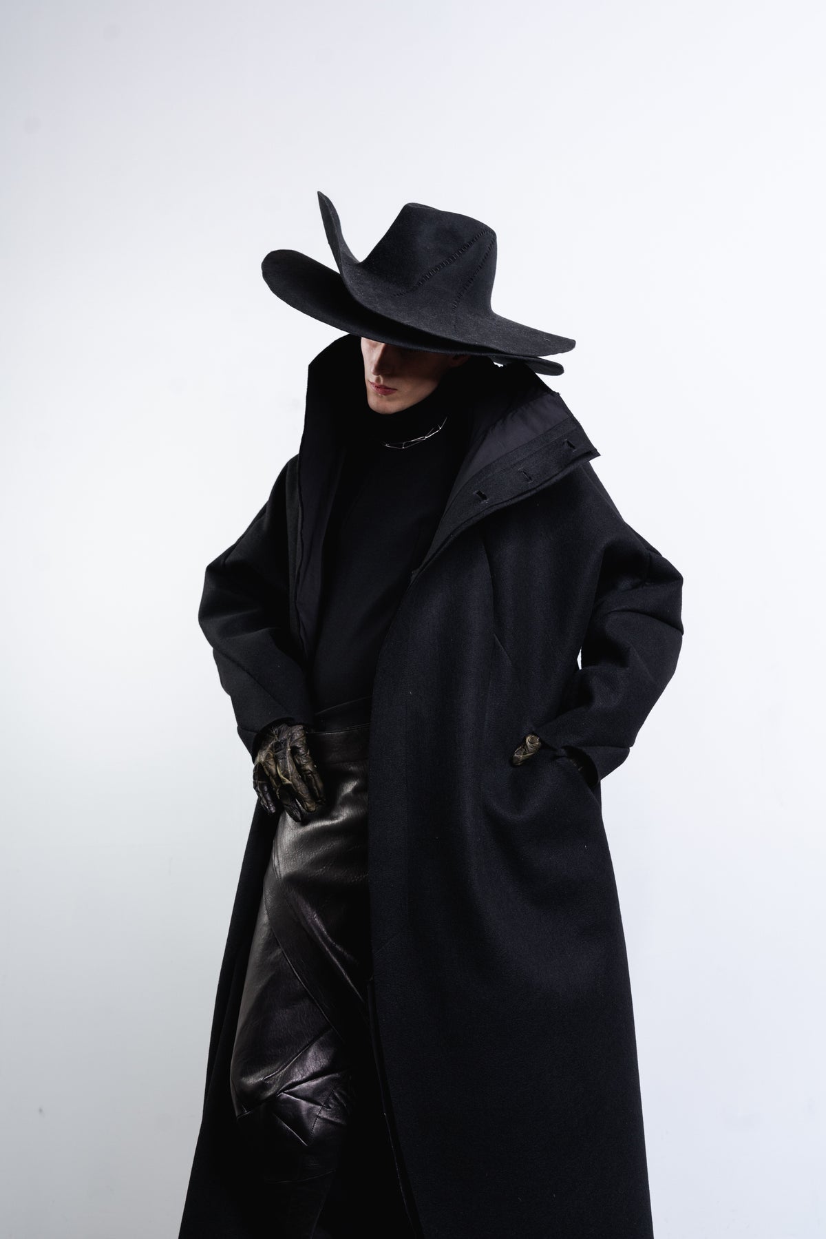 DISTORTION KIMONO COAT