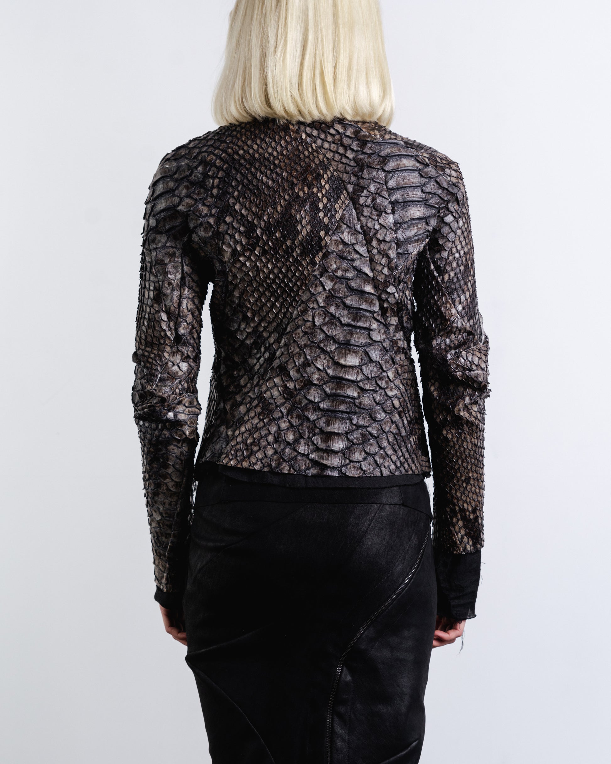 DISTORTION PYTHON – Apparel, LEON EMANUEL BLANCK
